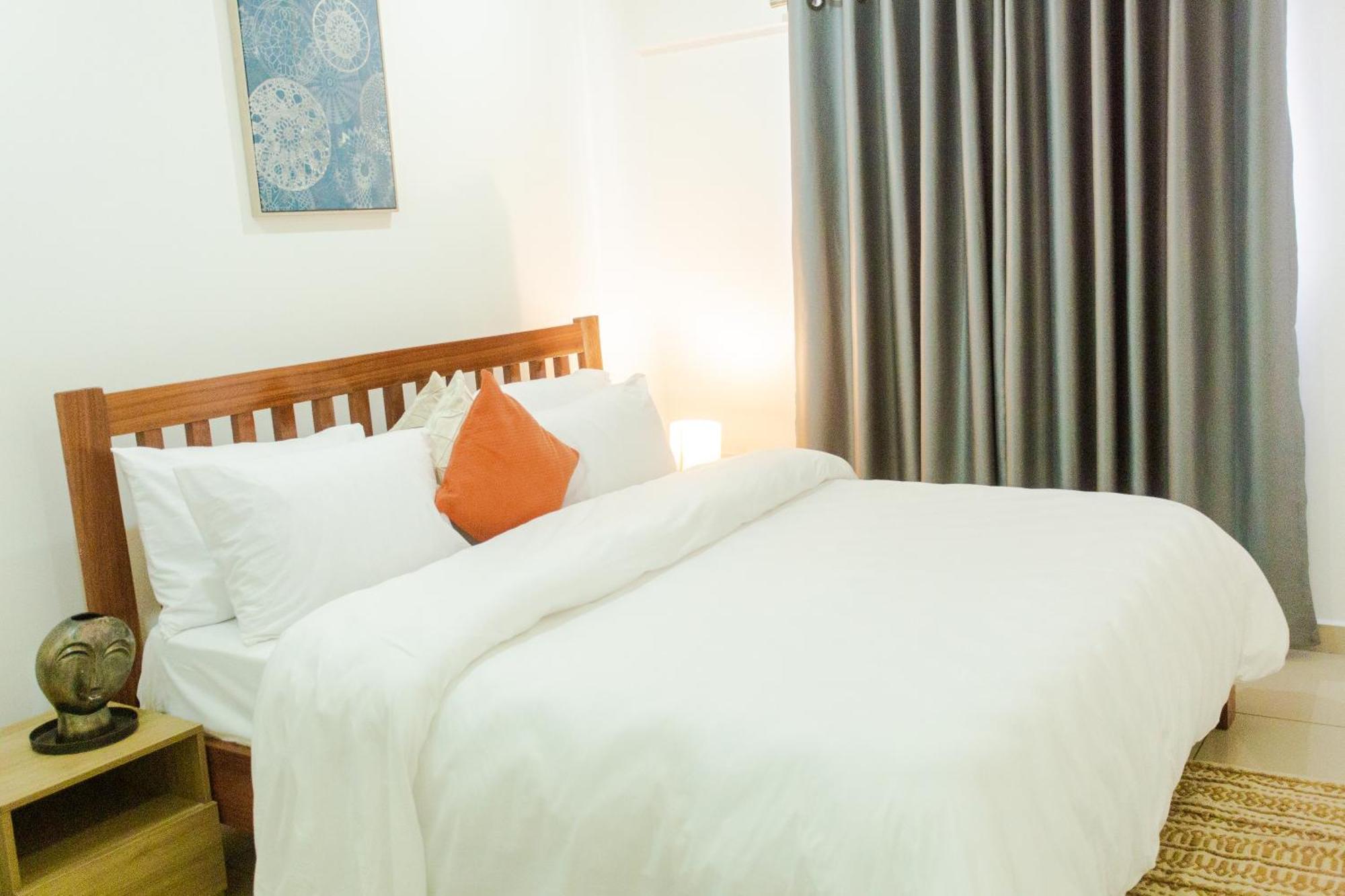 Accra Luxury Apartments At The Gallery Exterior photo